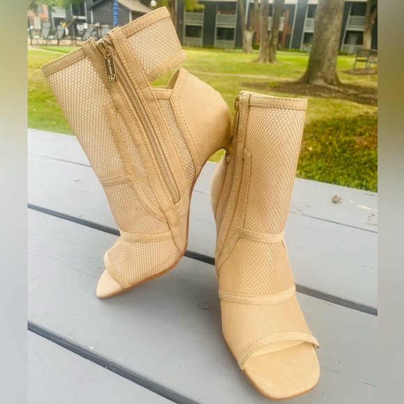 Jessica Simpson Bootie Beige Boots for Women S/8.5 - Picture 9 of 14